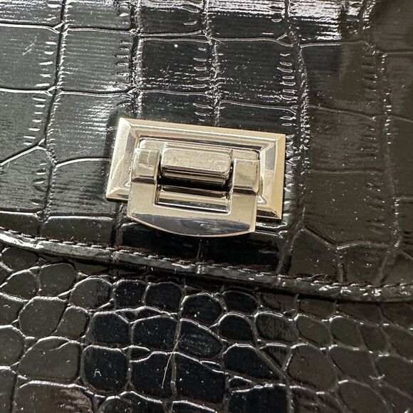 Disney Parks Black Mickey Alligator Croc Embossed Tablet Ipad Case Clutch - Picture 2 of 6